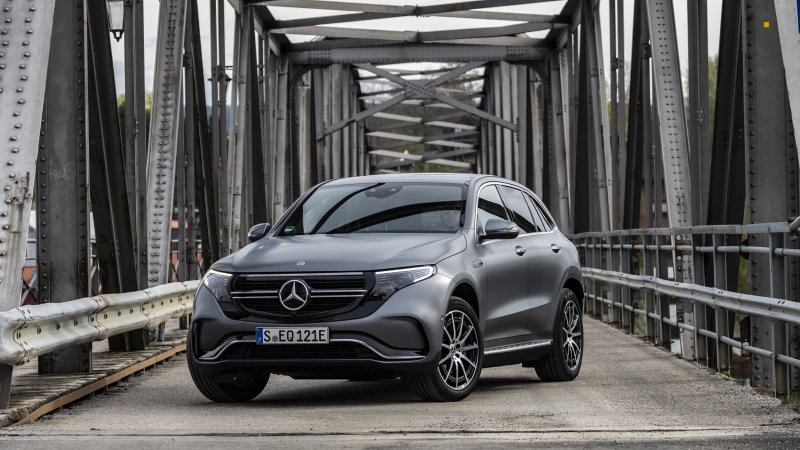 Mercedes halves EV production target due to battery shortage