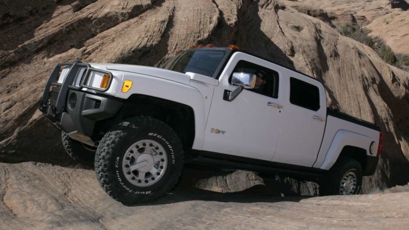 Jeep has no plans for Gladiator 392, but Hummer built H3T V8 in 2008
