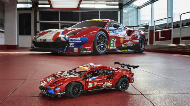 Lego Technic Ferrari 488 GTE AF Corse kit announced