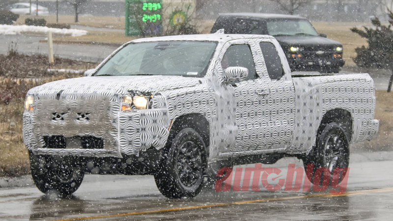 2021 Nissan Frontier spied in King Cab and Crew Cab forms