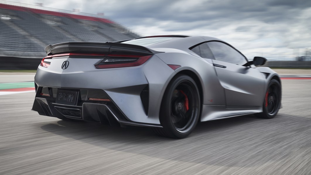 First 2022 Acura NSX Type S sells for over $1 million